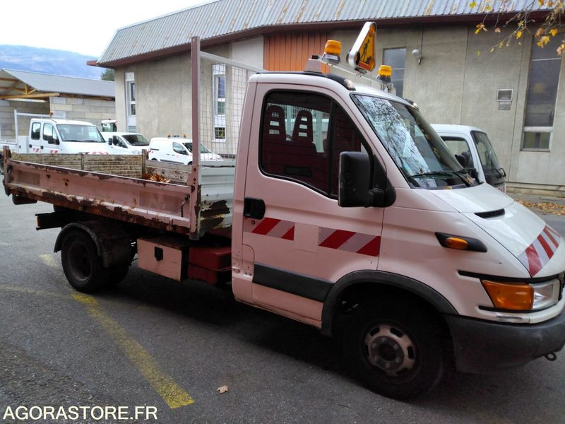 IVECO AMPLIROLL - Open body delivery van: picture 3 IVECO AMPLIROLL - Open body delivery van: picture 3