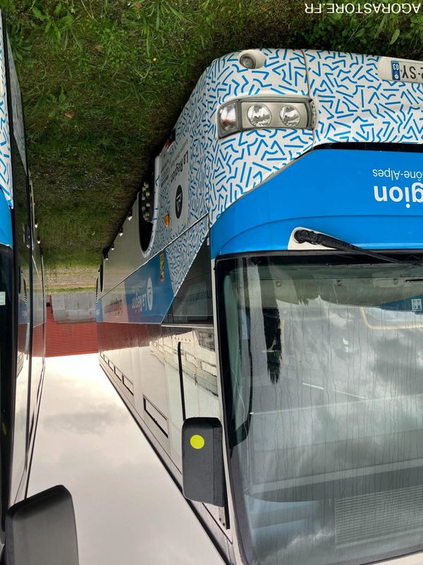 IVECO CROSSWAY 12.80m N°093340 - Minibus: picture 3 IVECO CROSSWAY 12.80m N°093340 - Minibus: picture 3