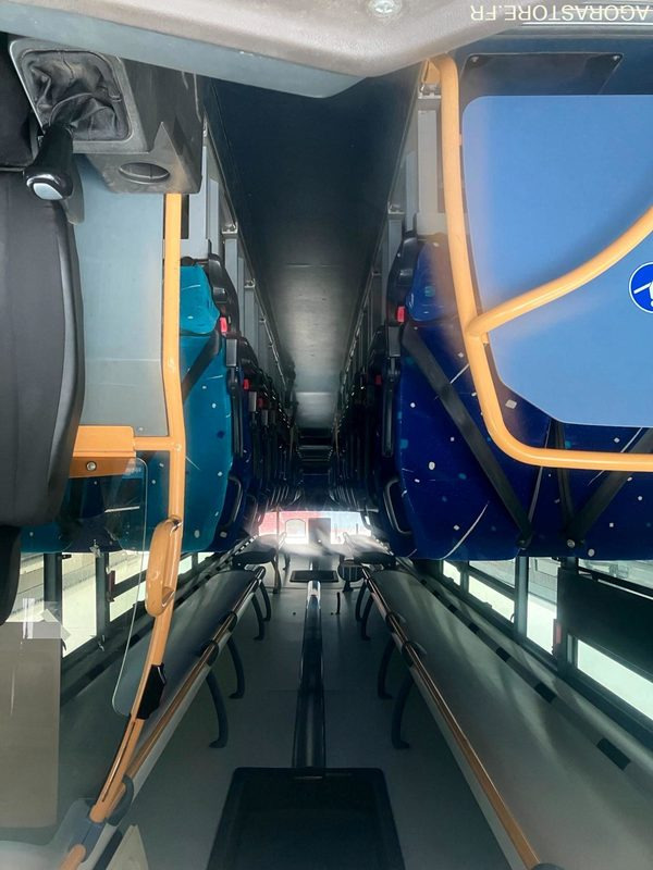 IVECO CROSSWAY 12.80m N°093340 - Minibus: picture 5 IVECO CROSSWAY 12.80m N°093340 - Minibus: picture 5