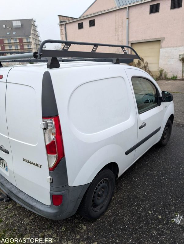 KANGOO de 2013 avec galerie toit et attache remorque - 75 CV - 81 502 KM - Small van: picture 4 KANGOO de 2013 avec galerie toit et attache remorque - 75 CV - 81 502 KM - Small van: picture 4