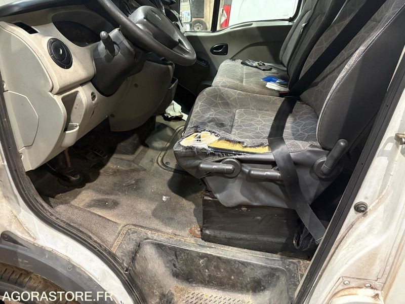 MASTER BENNE - 2008 - 188000kms - Tipper van: picture 4 MASTER BENNE - 2008 - 188000kms - Tipper van: picture 4