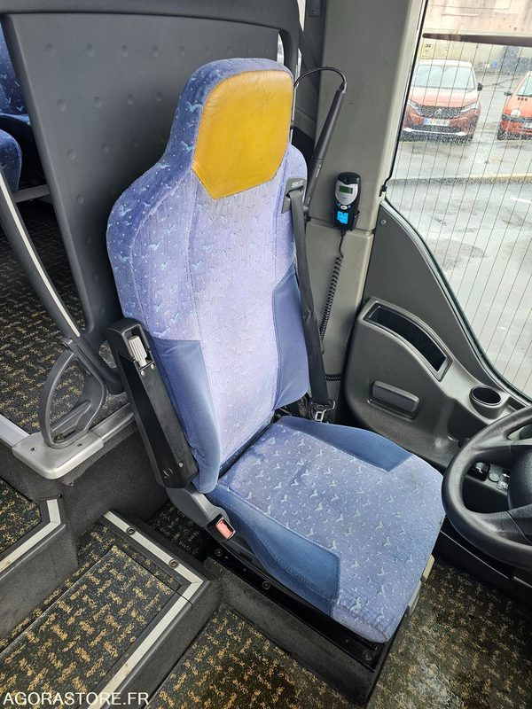 MERCEDES TOURISMO - 2012 - 884 000km - CF562CP - Coach: picture 5 MERCEDES TOURISMO - 2012 - 884 000km - CF562CP - Coach: picture 5