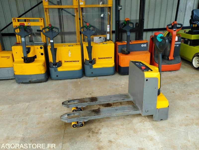 JUNGHEINRICH EJE M13 - 2024 - Transpalette électrique - Material handling equipment: picture 3 JUNGHEINRICH EJE M13 - 2024 - Transpalette électrique - Material handling equipment: picture 3