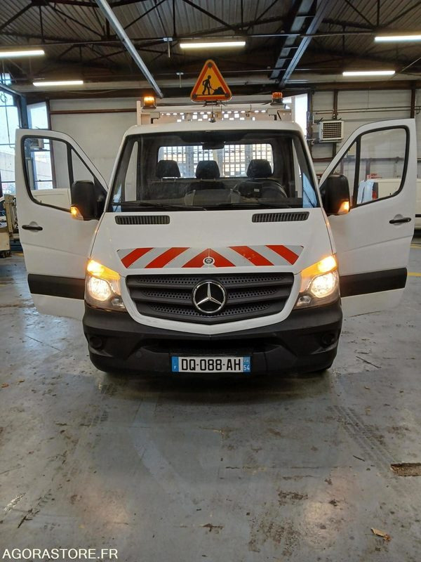 Mercedes sprinter ANNEE 2015 - Tipper van: picture 1 Mercedes sprinter ANNEE 2015 - Tipper van: picture 1