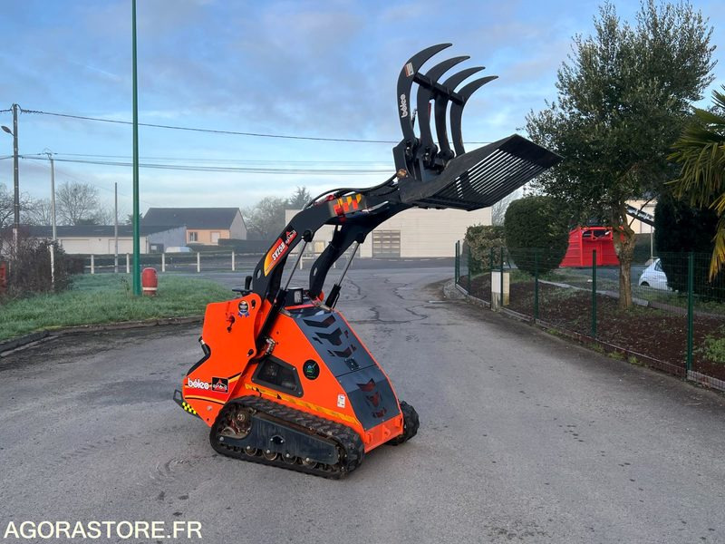 Mini chargeur porte outils BOLEO 25cv SV25H - Loader: picture 1 Mini chargeur porte outils BOLEO 25cv SV25H - Loader: picture 1