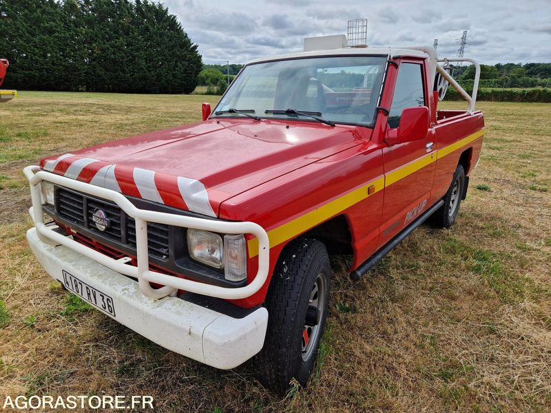 Nissan Patrol - 4187RV36 - Tipper van: picture 1 Nissan Patrol - 4187RV36 - Tipper van: picture 1