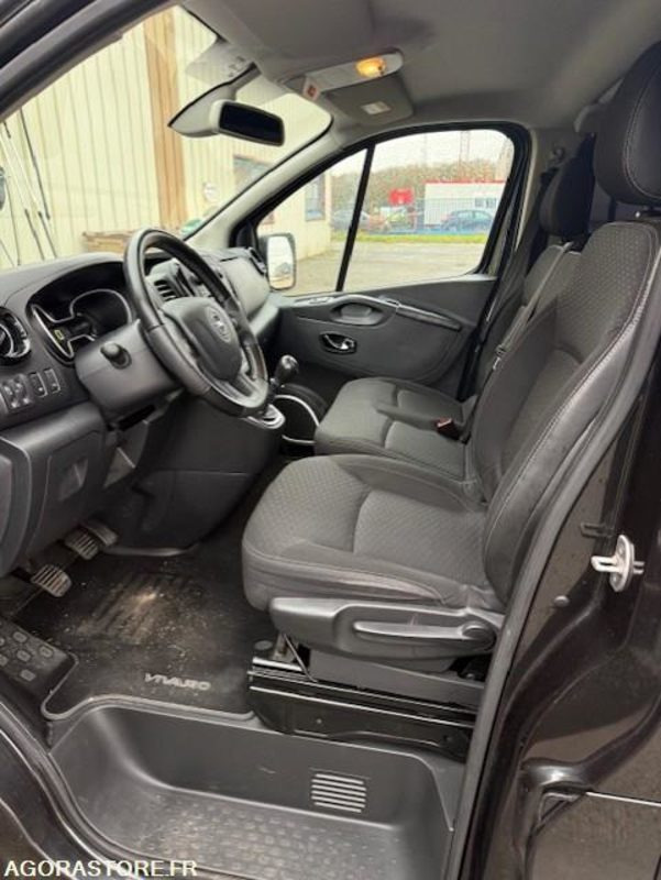 OPEL VIVARO MINIBUS - Minibus, Passenger van: picture 4 OPEL VIVARO MINIBUS - Minibus, Passenger van: picture 4