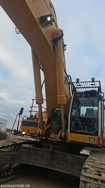Excavator PELLE A CHENILLE LIEBHERR R974C - 2009 / 13142H (MPC026): picture 8 Excavator PELLE A CHENILLE LIEBHERR R974C - 2009 / 13142H (MPC026): picture 8