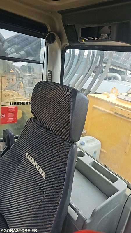 Excavator PELLE A CHENILLE LIEBHERR R974C - 2009 / 13142H (MPC026): picture 14 Excavator PELLE A CHENILLE LIEBHERR R974C - 2009 / 13142H (MPC026): picture 14