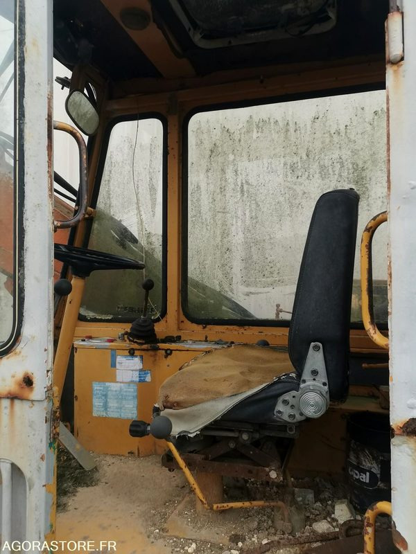 Excavator PELLE GRUE LIEBHERR A901C - 1981: picture 6