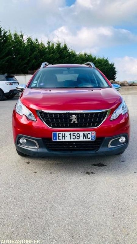 PEUGEOT 2008 1.2L STYLE - SUV: picture 2 PEUGEOT 2008 1.2L STYLE - SUV: picture 2