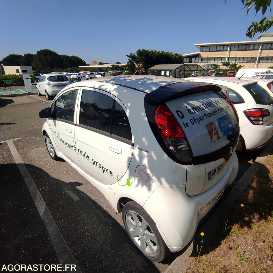 PEUGEOT ION - ACTIVE - Car: picture 4 PEUGEOT ION - ACTIVE - Car: picture 4