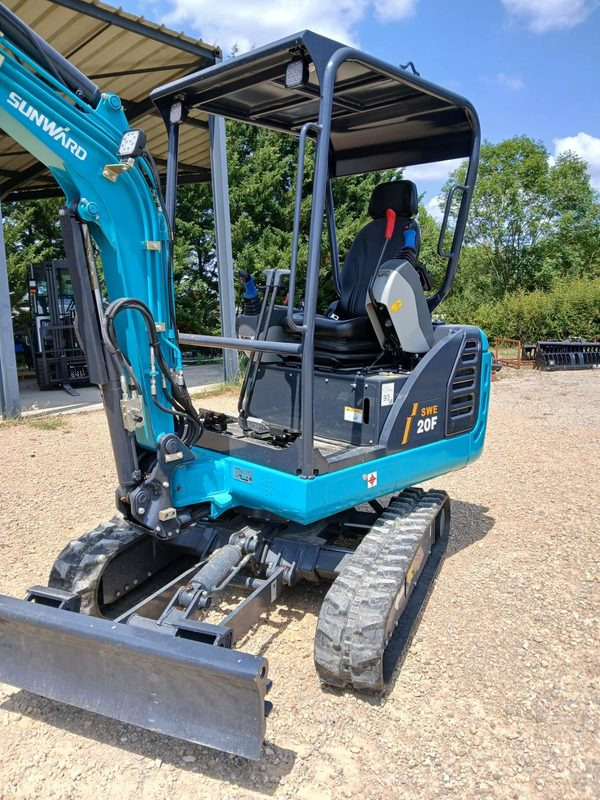 Pelle SUNWARD SWE20F canopy Neuve - Mini excavator: picture 5 Pelle SUNWARD SWE20F canopy Neuve - Mini excavator: picture 5