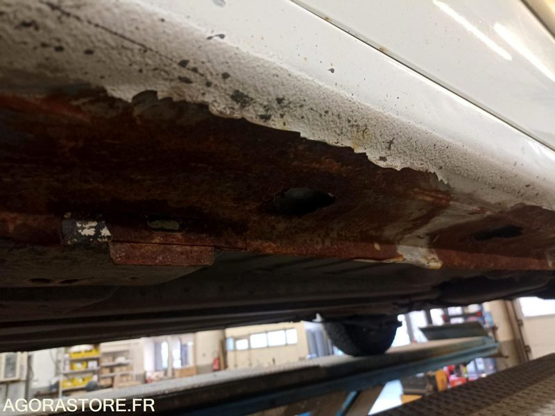 Peugeot Partner (pour pièces) - Small van: picture 3 Peugeot Partner (pour pièces) - Small van: picture 3