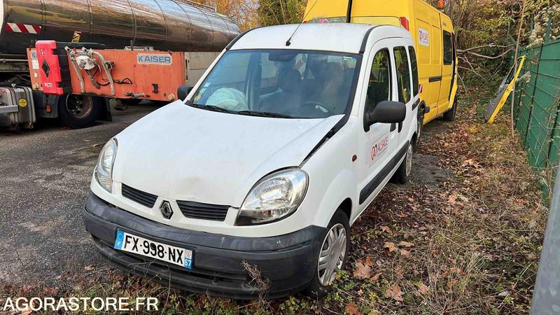 RENAULT KANGOO - 2003 - 88068 KM - FX998NX - Small van: picture 3 RENAULT KANGOO - 2003 - 88068 KM - FX998NX - Small van: picture 3