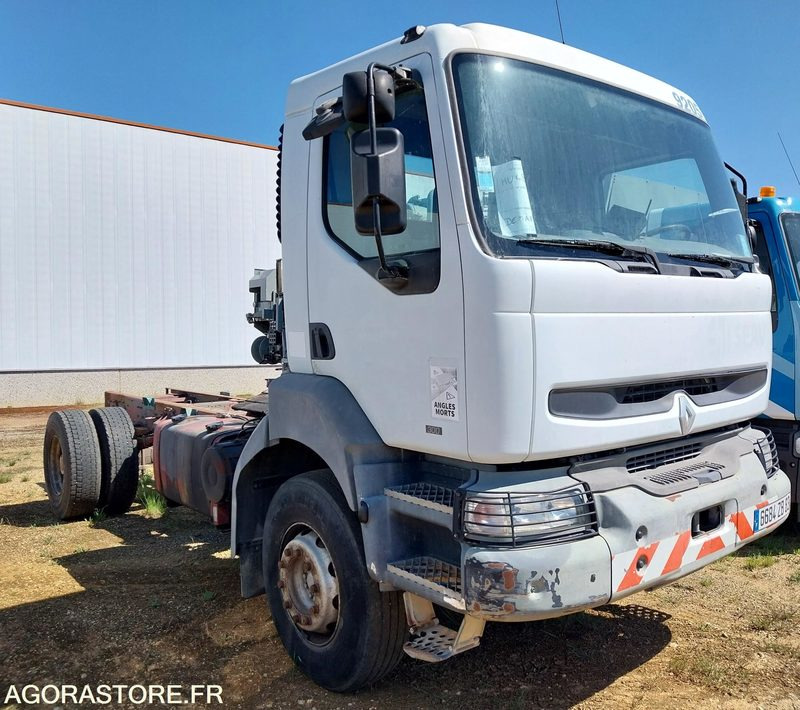 RENAULT KERAX 300-19 / 1998 / 252820 km - Cab chassis truck: picture 1 RENAULT KERAX 300-19 / 1998 / 252820 km - Cab chassis truck: picture 1