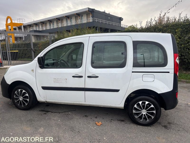 RENAULT - Kangoo- année 2010- 96000 kms - Diesel - Car: picture 1 RENAULT - Kangoo- année 2010- 96000 kms - Diesel - Car: picture 1