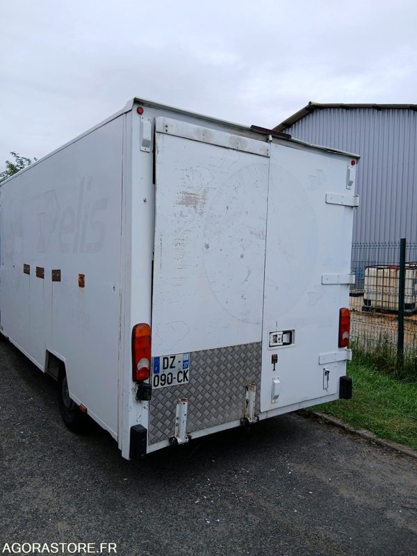 RENAULT MASTER - 2016 - 304402 Kms - Panel van: picture 4 RENAULT MASTER - 2016 - 304402 Kms - Panel van: picture 4