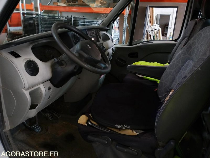 RENAULT MASTER BENNE - Tipper van: picture 2 RENAULT MASTER BENNE - Tipper van: picture 2