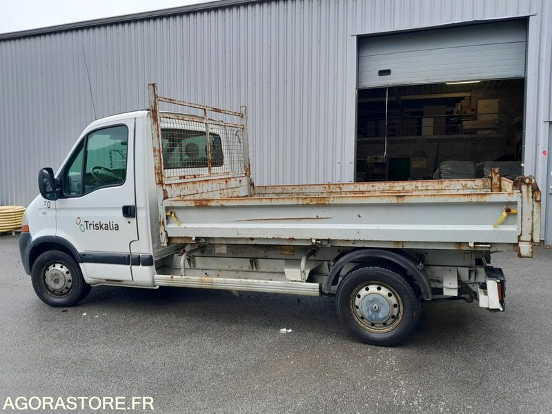 RENAULT MASTER FW 505 JD, 223 660kms? ANNEE 2006 - Tipper van: picture 1 RENAULT MASTER FW 505 JD, 223 660kms? ANNEE 2006 - Tipper van: picture 1