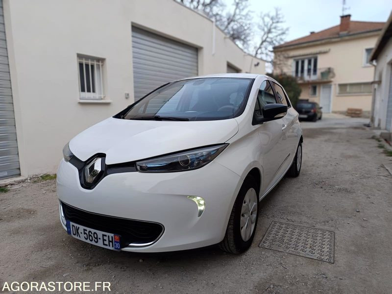 RENAULT ZOE 22 kWh 88CH CHARGE RAPIDE ACHAT INTEGRAL - 2014 - 102300KMS - Car: picture 1 RENAULT ZOE 22 kWh 88CH CHARGE RAPIDE ACHAT INTEGRAL - 2014 - 102300KMS - Car: picture 1