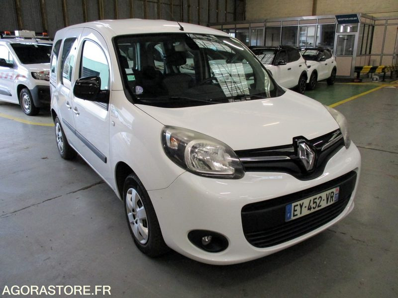 Renault Kangoo 5 places - 2018 - 89960 kms - Car: picture 1 Renault Kangoo 5 places - 2018 - 89960 kms - Car: picture 1