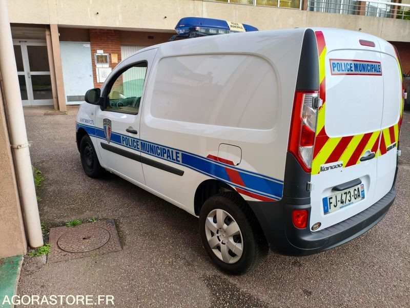 Renault Kangoo II Police municipale 21785 kms 2019 - Panel van: picture 4 Renault Kangoo II Police municipale 21785 kms 2019 - Panel van: picture 4