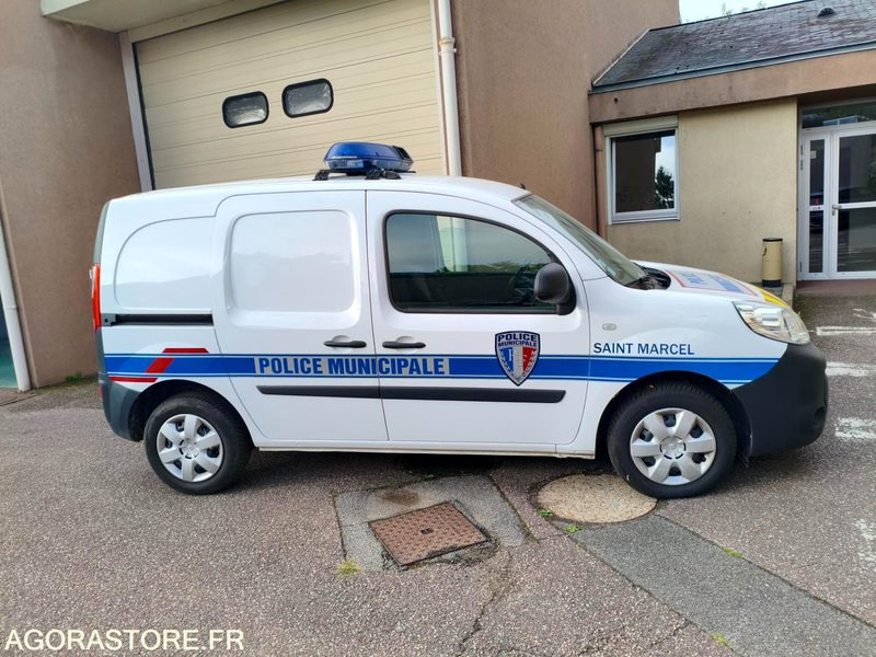 Renault Kangoo II Police municipale 21785 kms 2019 - Panel van: picture 2 Renault Kangoo II Police municipale 21785 kms 2019 - Panel van: picture 2