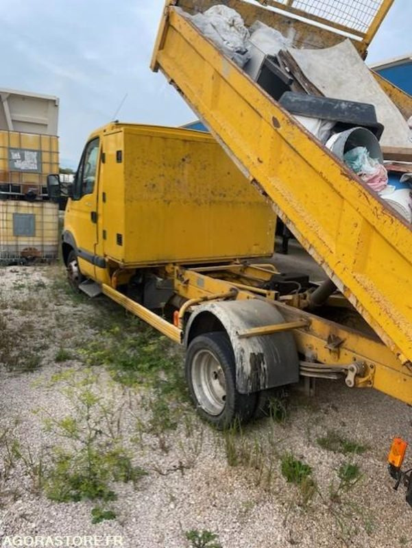 Renault Mascott benne basculante 2010 - Tipper van: picture 1 Renault Mascott benne basculante 2010 - Tipper van: picture 1