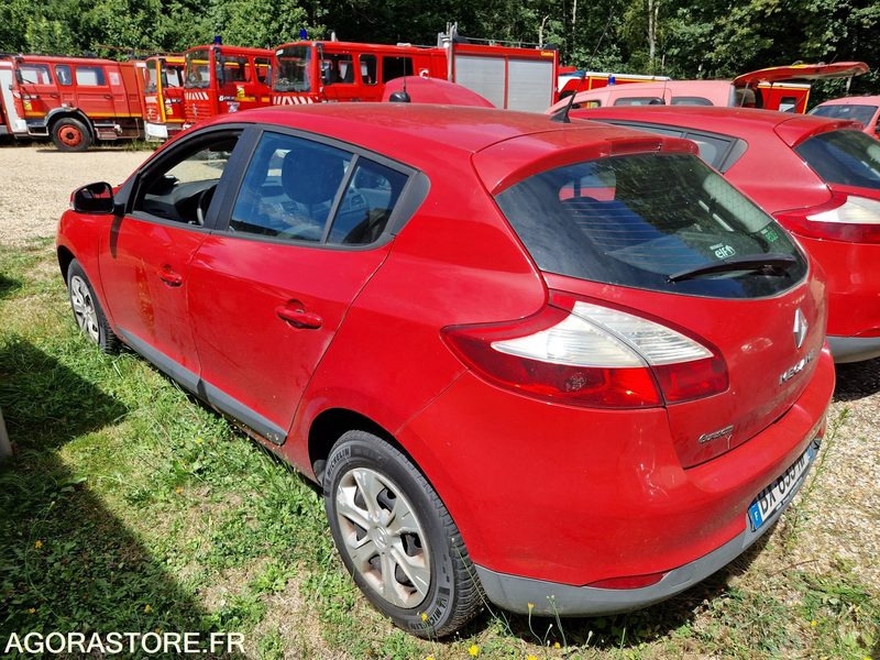 Renault Megane - 2011 - 189868 - BX635NP - Car: picture 4 Renault Megane - 2011 - 189868 - BX635NP - Car: picture 4