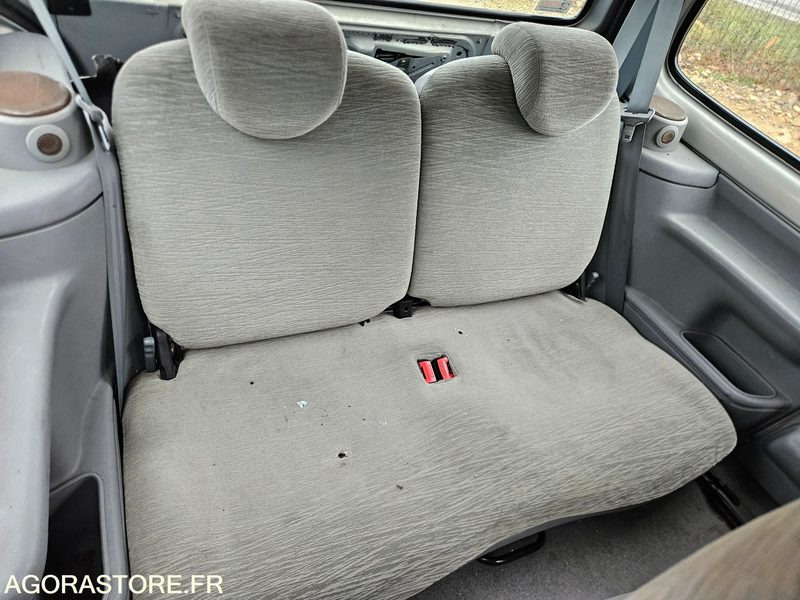 Renault Twingo - Car: picture 5 Renault Twingo - Car: picture 5