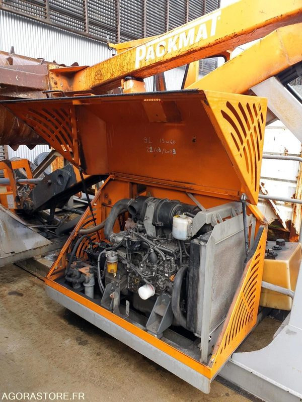 Rouleau compacteur Packmat System sur berce 2015 - Roller: picture 4 Rouleau compacteur Packmat System sur berce 2015 - Roller: picture 4