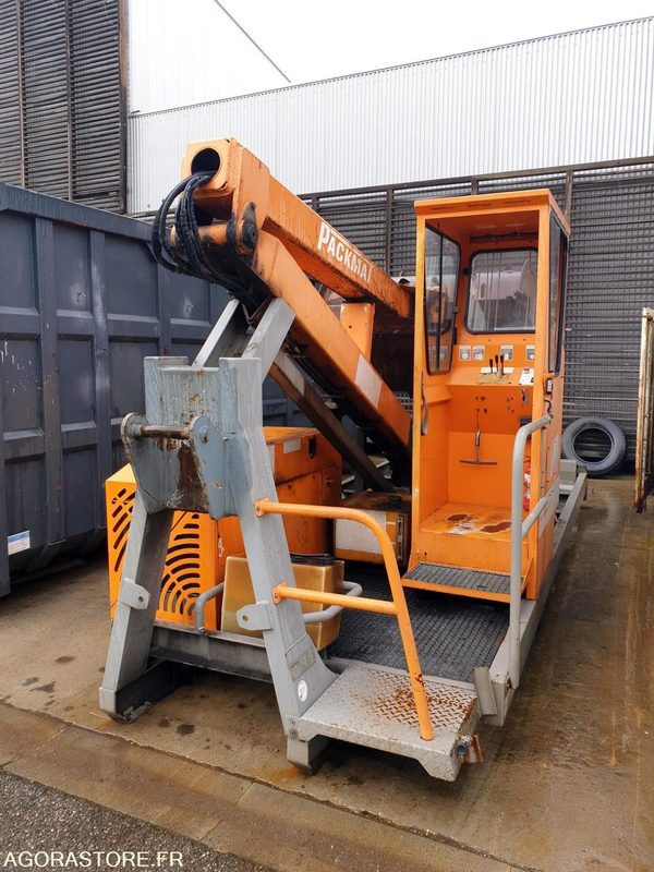 Rouleau compacteur Packmat System sur berce 2015 - Roller: picture 2 Rouleau compacteur Packmat System sur berce 2015 - Roller: picture 2