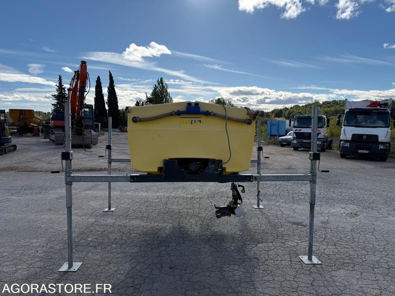 SALEUSE SCHMIDT SYNTOS S08-21 PECN-350 - Sand/ Salt spreader: picture 4 SALEUSE SCHMIDT SYNTOS S08-21 PECN-350 - Sand/ Salt spreader: picture 4