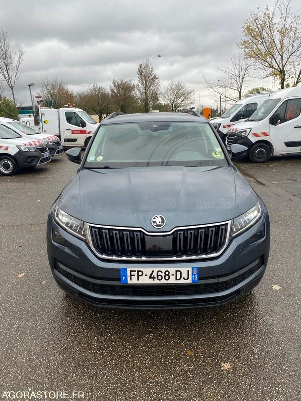 Skoda Kodiaq 2.0 TDI 16V 4x2 DSG7 150 cv Boîte auto - 2020 - 280750km - SUV: picture 3 Skoda Kodiaq 2.0 TDI 16V 4x2 DSG7 150 cv Boîte auto - 2020 - 280750km - SUV: picture 3