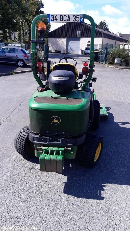 TONDEUSE FRONTALE JOHN DEERE - Garden mower: picture 3 TONDEUSE FRONTALE JOHN DEERE - Garden mower: picture 3