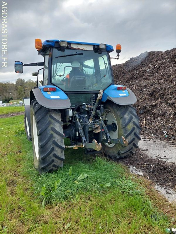Tracteur New Holland avec chargeuse Mailleux - Farm tractor: picture 2 Tracteur New Holland avec chargeuse Mailleux - Farm tractor: picture 2