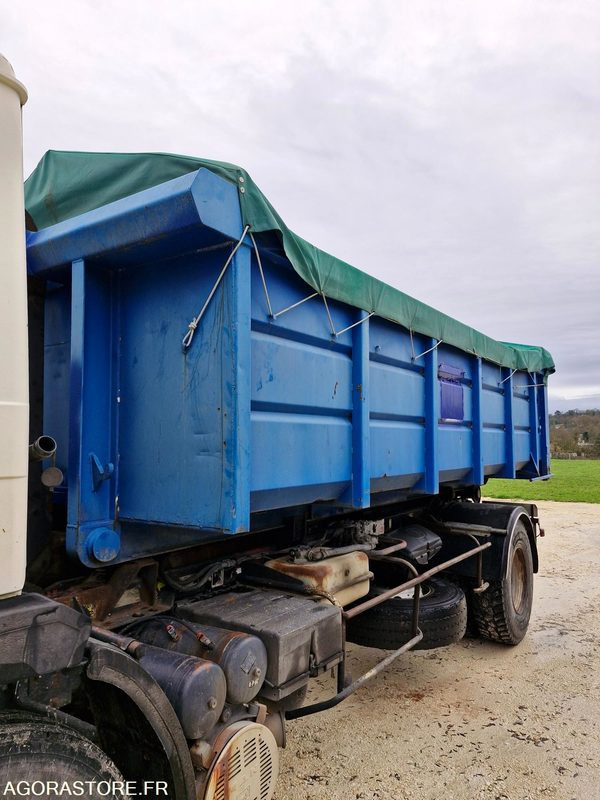 Benne ampliroll 20m3 avec bache très bon état - Truck: picture 4 Benne ampliroll 20m3 avec bache très bon état - Truck: picture 4