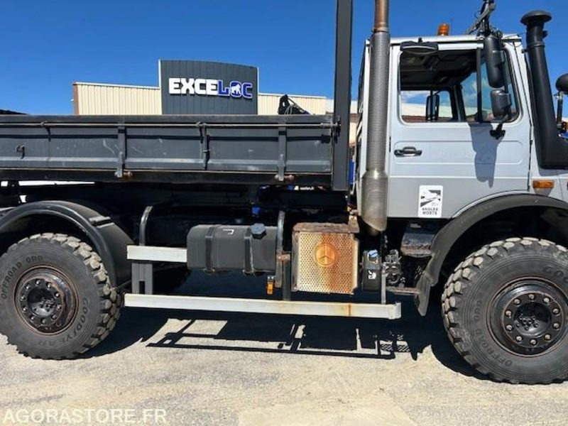CAMION 4X4 MERCEDES UNIMOG U5000 2009 62289 KM 4667 HEURES + ETRAV SICOMETAL GM1 - Truck: picture 3 CAMION 4X4 MERCEDES UNIMOG U5000 2009 62289 KM 4667 HEURES + ETRAV SICOMETAL GM1 - Truck: picture 3