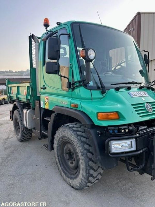 MERCEDES UNIMOG U300C VERSION COMMUNALE 2003 38210 KM - Truck: picture 2 MERCEDES UNIMOG U300C VERSION COMMUNALE 2003 38210 KM - Truck: picture 2
