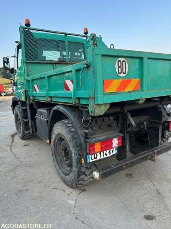 MERCEDES UNIMOG U300C VERSION COMMUNALE 2003 38210 KM - Truck: picture 4 MERCEDES UNIMOG U300C VERSION COMMUNALE 2003 38210 KM - Truck: picture 4