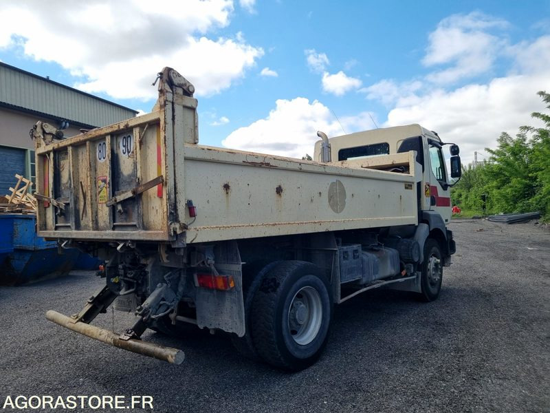 RENAULT 4x2 - KERAX 320 DCI BIBENNE GRAVILLONNEUR - 2006 / 331670 KM - Truck: picture 3 RENAULT 4x2 - KERAX 320 DCI BIBENNE GRAVILLONNEUR - 2006 / 331670 KM - Truck: picture 3