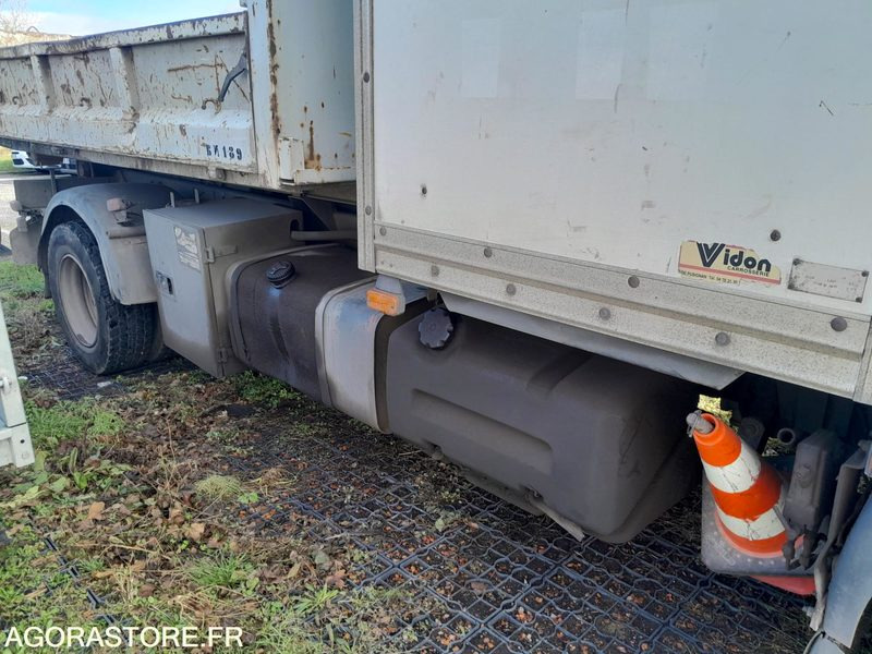 Renault Midlum 180 polybenne + Polybenne Guima BG5 (CA111+ BN189) - Truck: picture 4 Renault Midlum 180 polybenne + Polybenne Guima BG5 (CA111+ BN189) - Truck: picture 4