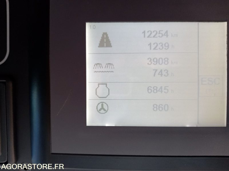 BALAYEUSE SCHMIDT CLEANGO 500-5M3-2019-N°57 - FONCTIONNELLE - VENDU DANS L'ETAT - Utility/ Special vehicle: picture 5 BALAYEUSE SCHMIDT CLEANGO 500-5M3-2019-N°57 - FONCTIONNELLE - VENDU DANS L'ETAT - Utility/ Special vehicle: picture 5