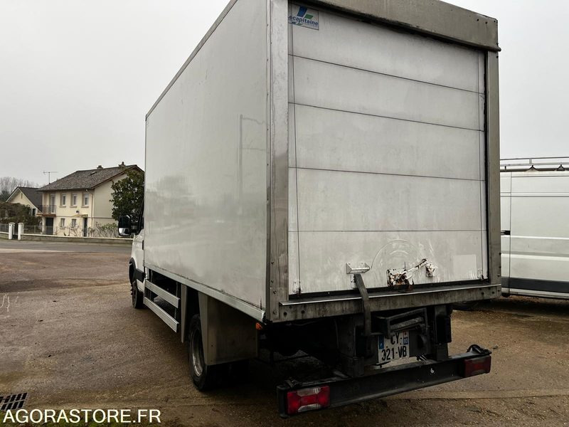 Iveco 35c13 frigorifique 185000km 2013 - Refrigerated van: picture 3 Iveco 35c13 frigorifique 185000km 2013 - Refrigerated van: picture 3