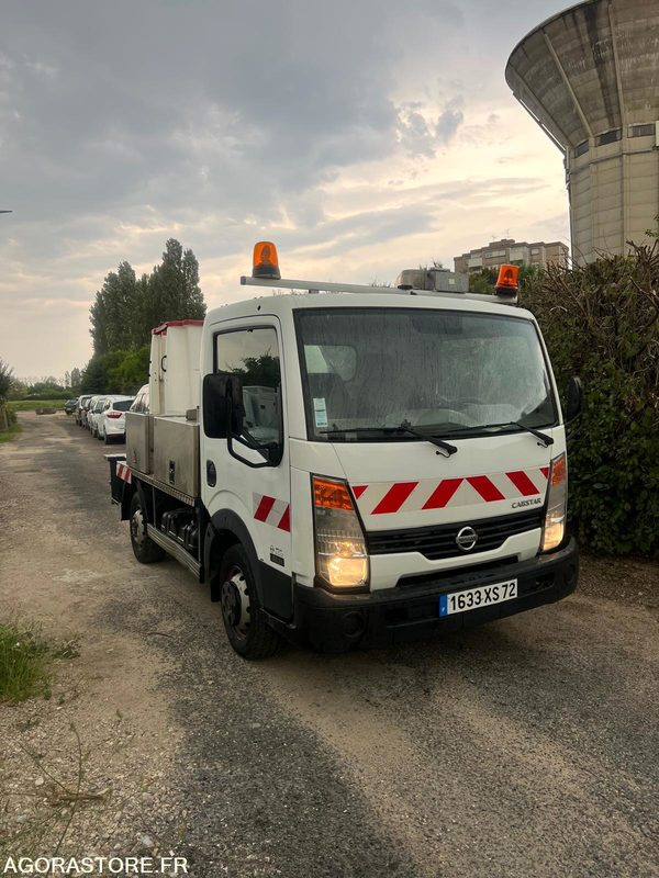 Nissan cabstar 2.5 dci nacelle 7m 129353km - Small van: picture 1 Nissan cabstar 2.5 dci nacelle 7m 129353km - Small van: picture 1