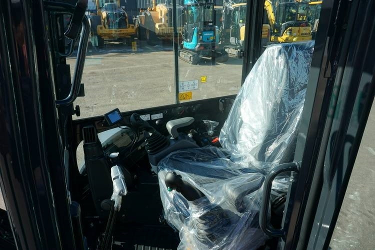 Airman AX 26 U-7 - Mini excavator: picture 5 Airman AX 26 U-7 - Mini excavator: picture 5