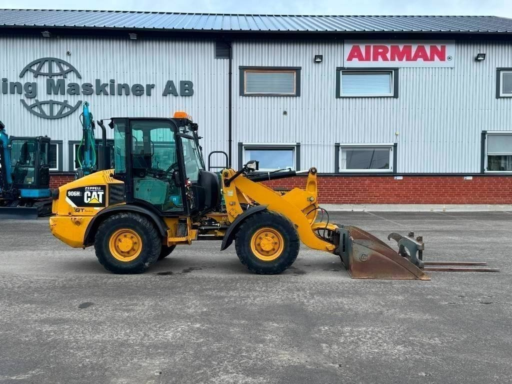 CAT 906 H 2 - Wheel loader: picture 1 CAT 906 H 2 - Wheel loader: picture 1
