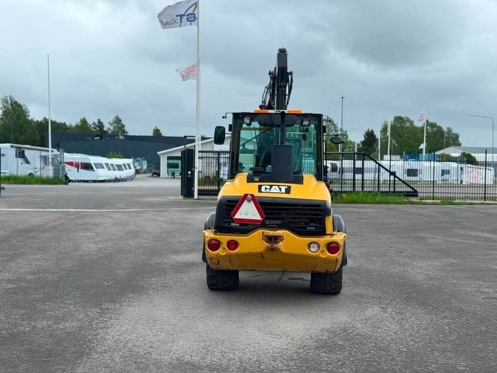 CAT 906 H  - Wheel loader: picture 3 CAT 906 H  - Wheel loader: picture 3