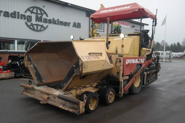 Dynapack F121 4WD - Asphalt paver: picture 1 Dynapack F121 4WD - Asphalt paver: picture 1